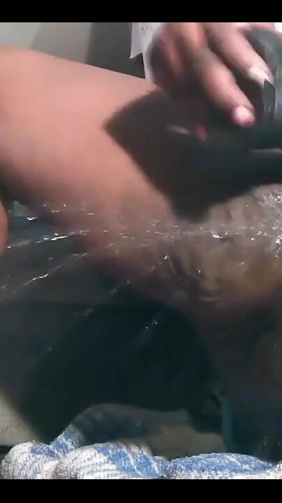 Squirt Action Slow-motion (His queen suga) Squirt Action Slow-motion (His queen suga)