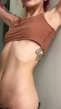 Provocación Del Vientre Y Curvas - Adoración De Diosa Pelirroja Tatuada