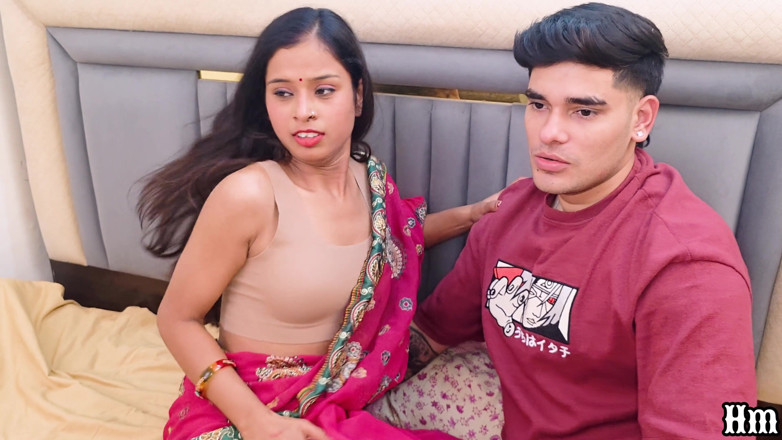 Hotmaster: Wanita desi India berkongkek tegar video dengan suami dan teman...