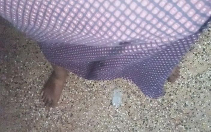 Sweet Indian cock: 私のペニスドロップ精子私クソ妻の猫
