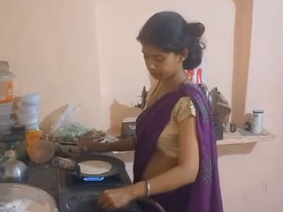 Sexy Girlfriend Girl: Kitchen a Man Fucked a Desi Housewife Infront of Her...