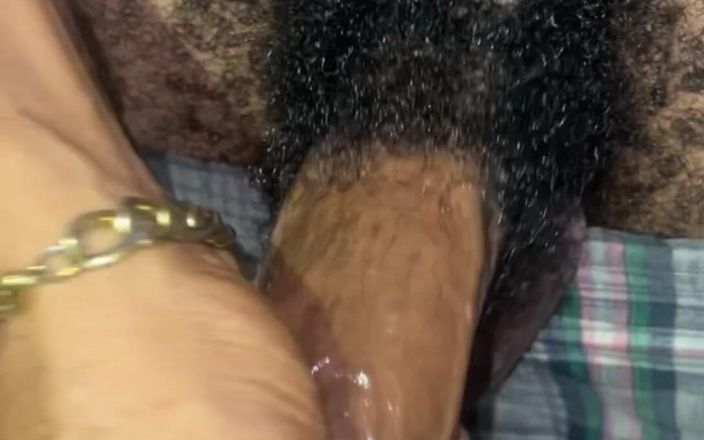 HornyVille Gay: मेरे बड़े लंड के साथ खेलना
