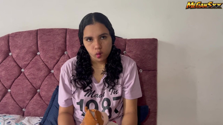 MadJouleXxx: Ayah tiri mengongkek saya dengan baik, kemudian saya memintanya untuk...