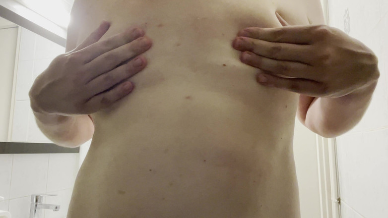 Aimeronds: Asmr Nipples &amp; Flashing Cock