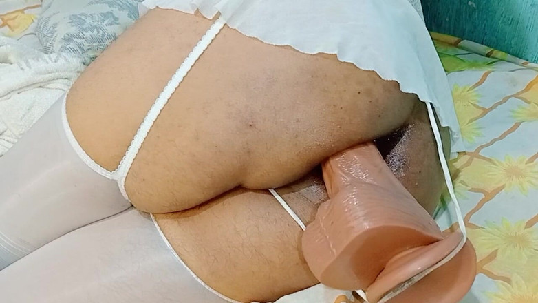 Looking for new things: 诱人的，巨大的玩具！这让我很痛，但我很喜欢!!!