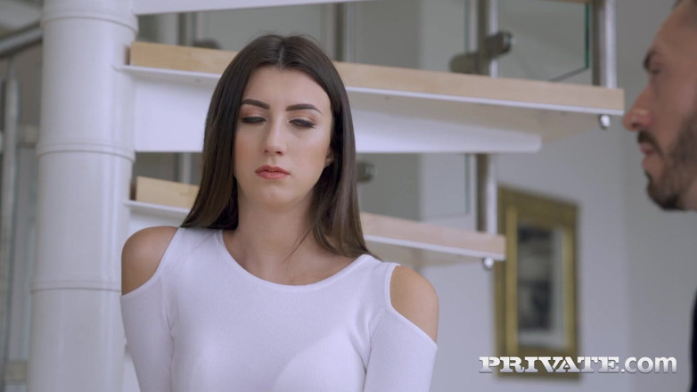 Private.com: Lina Luxa กำลังมองหาผู้ชายแก่เพื่อตอบสนองความต้องการ