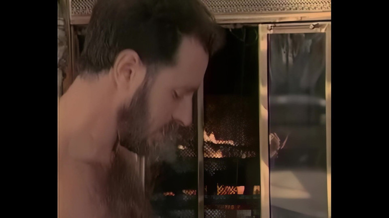 Vintage megastore: Luxuty MILF Aux Seins Énormes Se Fait Sodomiser Dans Le Chalet
