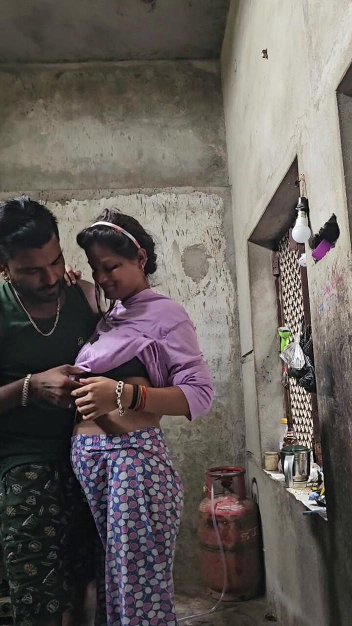 Aalox: Desi Village Beautiful Sali Doggy Style Sex in Kitchen