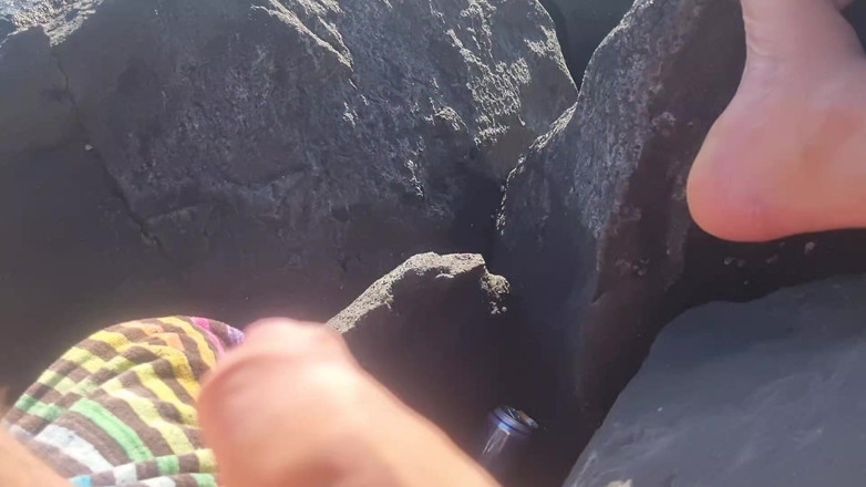 Alexander Audran: En public | Branlette en public et une bite chargée de...