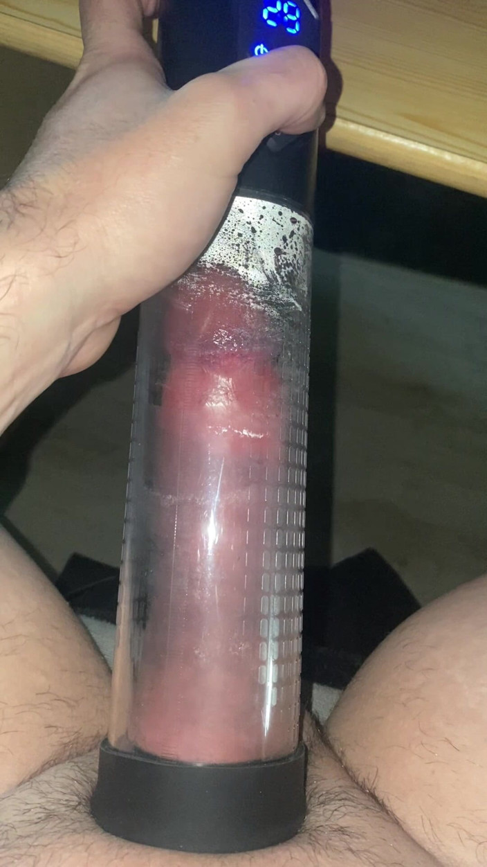 Fatty cock: Penis Pump