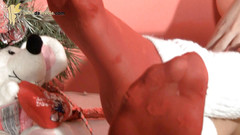Foot Fetish HD: Ilenia, bellezza bionda ama giocare con i suoi piedi