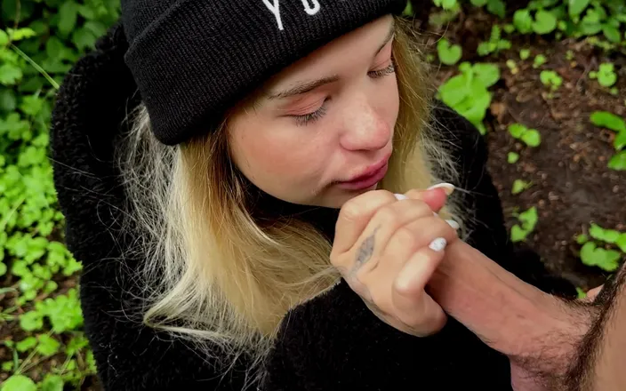 xKeryB: Moje malá děvka mě svádí, abych ji ošukal a pak...