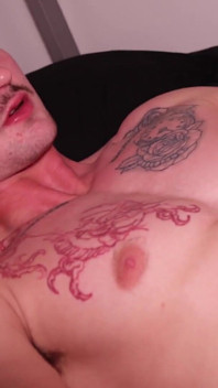 Santo! MMFF completo sul dormitorio del college sesso. Letti!