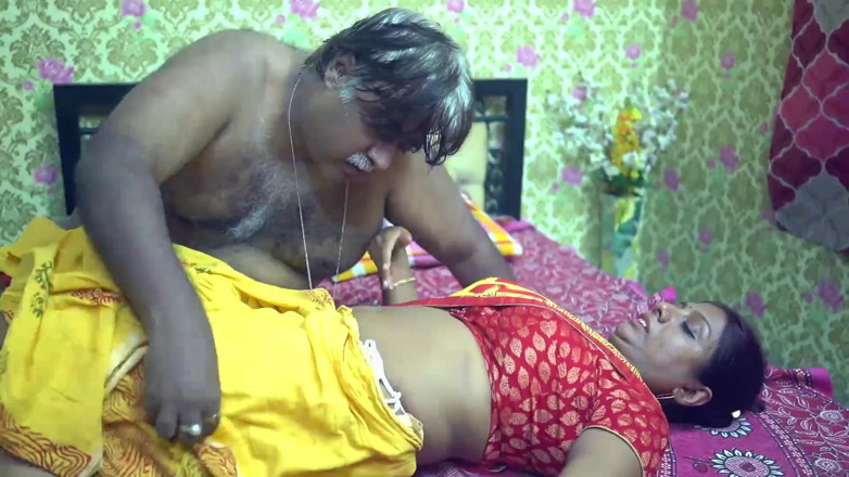 BIREA: Indian Desi Bhabhi Gives Blowjob to Her Owner Part 4