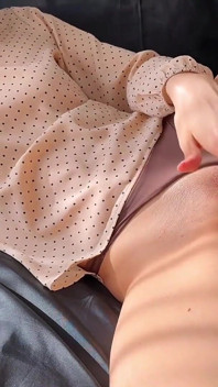 The Secretary S Smooth Pussy Squirted After Receiving Her Salary