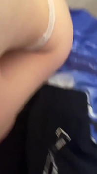 Beste freundin hilft mir mit einem blowjob