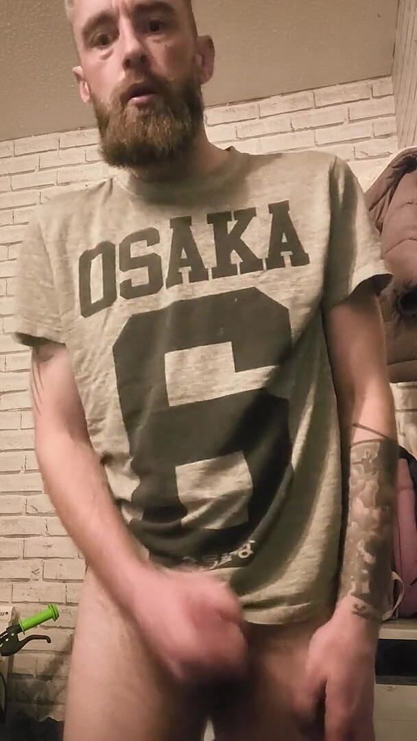 Toying My Ass and Smoking (Smokingstoker86)