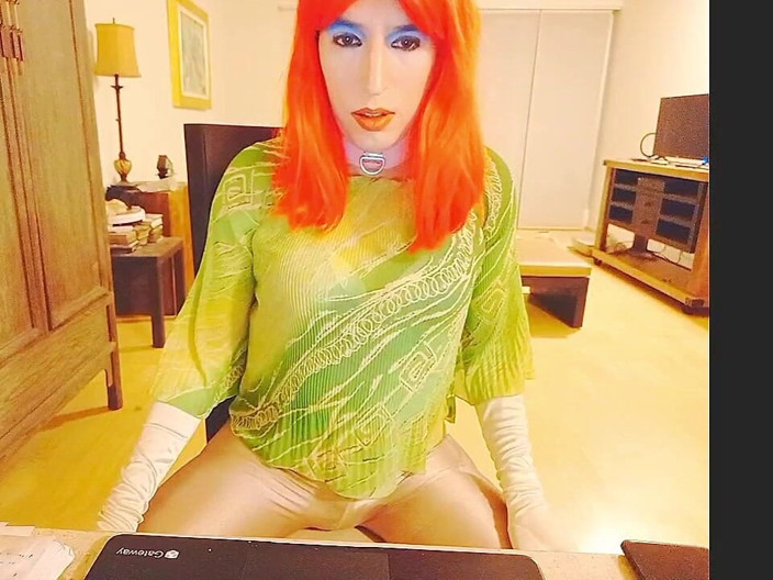 Tammy sissy slave: เล่นกับตัวเอง