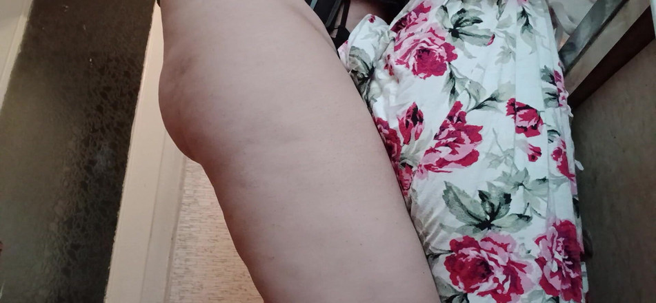 Lesbian-illusion: Majikanku ngentot aku saat suaminya lagi di kantor