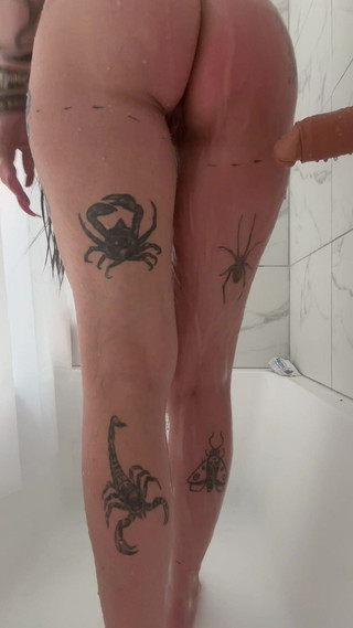 Marlene Ruby: La duș XXX