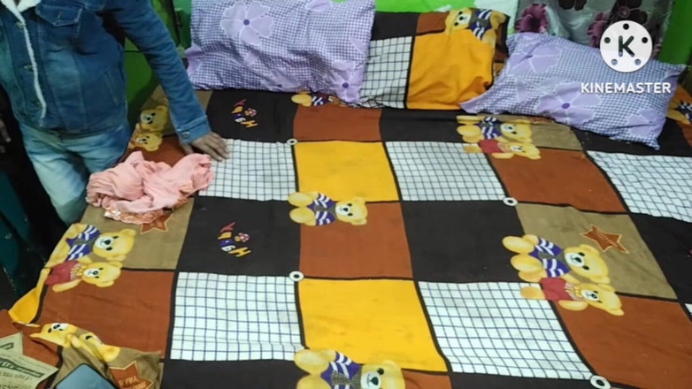 Saxesageth: Suri rumah seksi