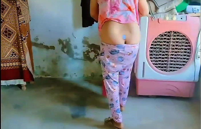 Muskan Rani: 德西村女孩性感视频