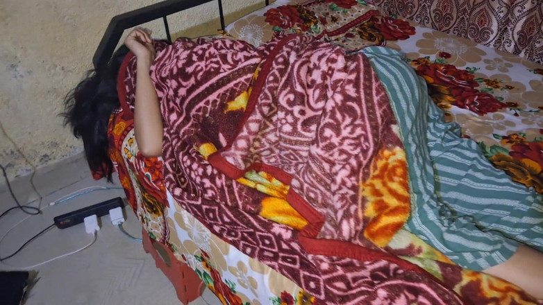 Pure Organ0: Chica india del pueblo en apretado coño en primera vez...