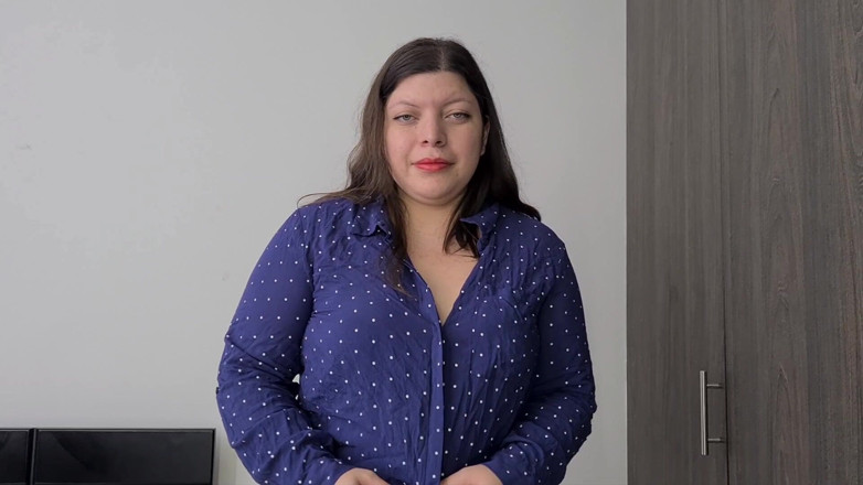 Alice H: Fétiche des soutiens-gorge