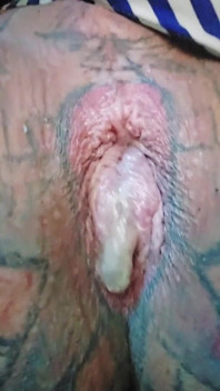 Butt Plug był w mojej dupie na pełnej 12-godzinnej zmianie