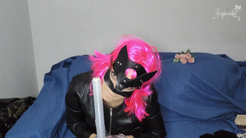 BigBoobCat: Мої натуральні вигини, маска моєї пизди, моя сольна подорож до блаженства