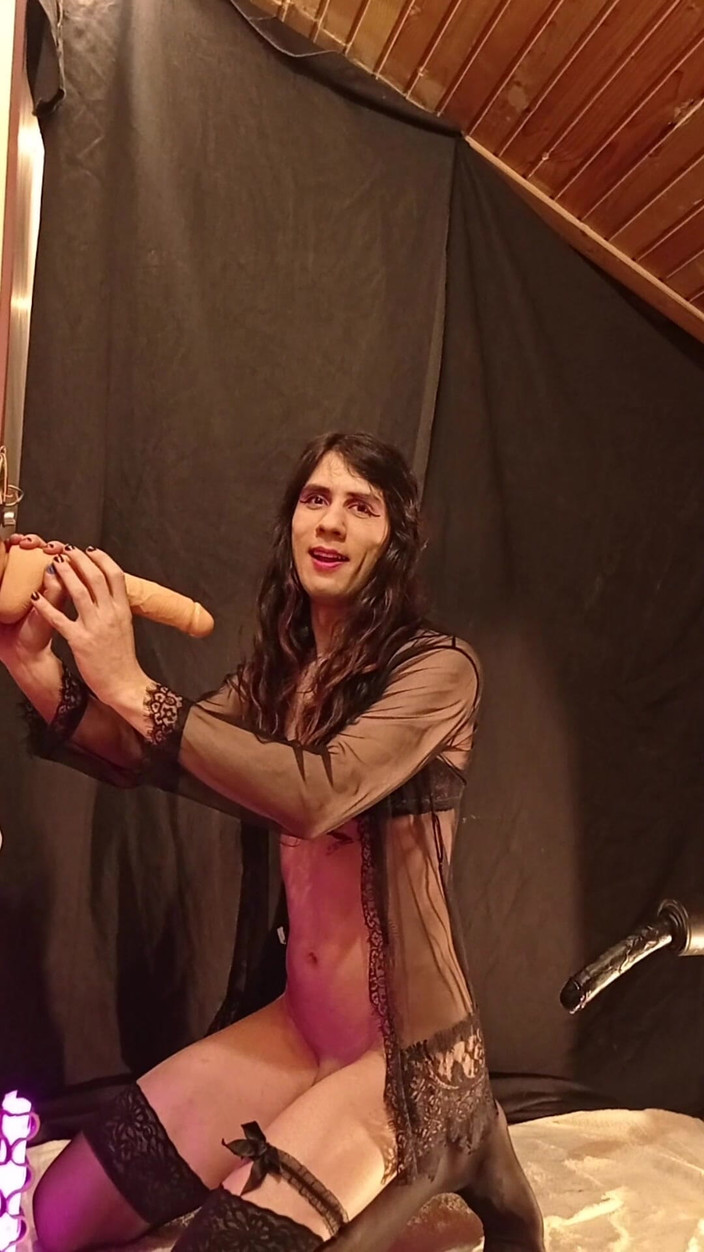 DiiVampy: Maschinenfick beim kehlenfick