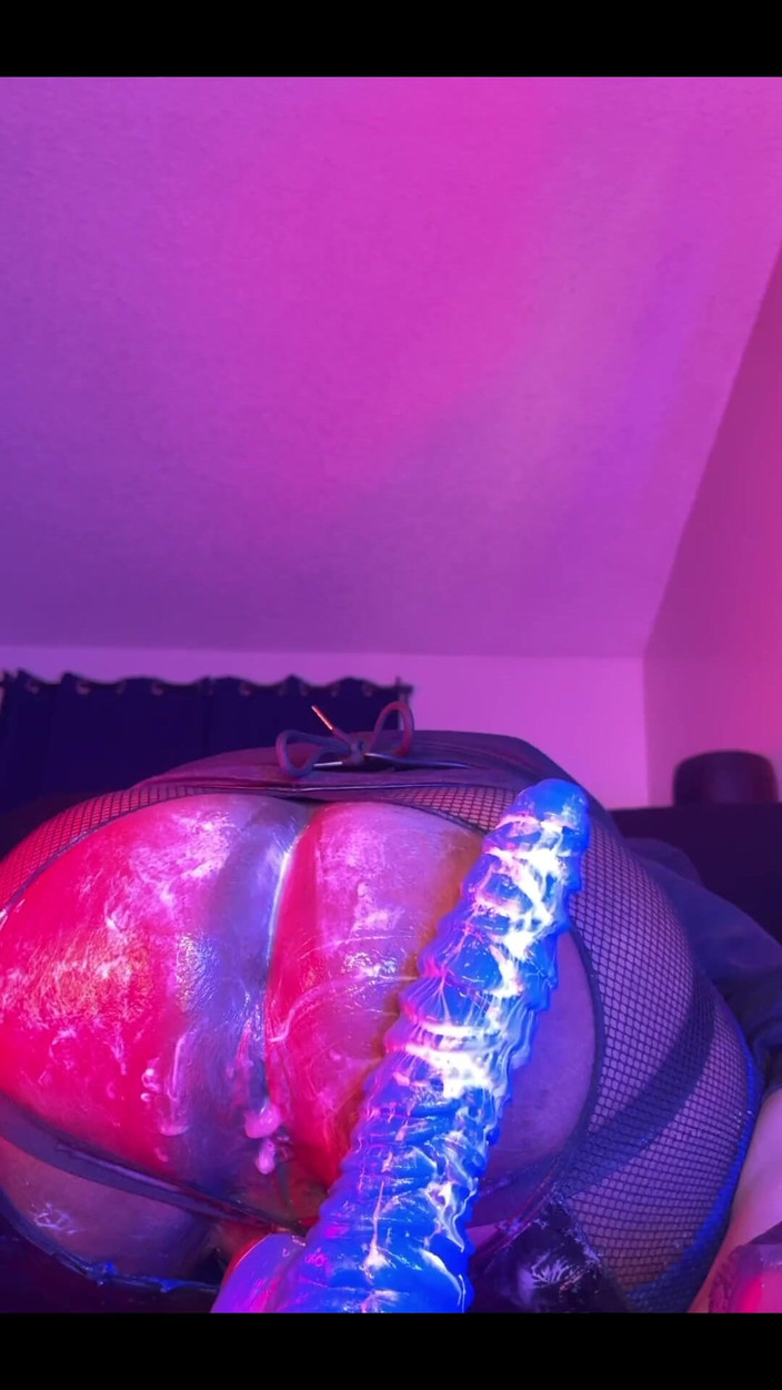 DipsoDeep: Roztahování mé díry s nejlepšími hračkami fantasy dildo