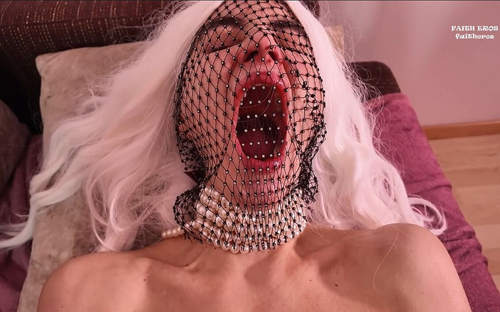 Faith Eros: Dewi Yawning mengawal orgasme awak