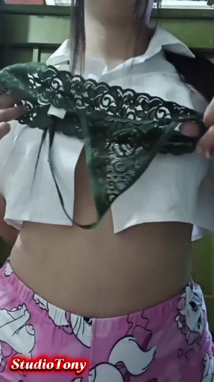 Yuli and tony: Slavná influencerka Yulieth Gomez ukazuje svou sexy vagínu