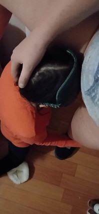 Moje nevlastní dcera mě svedla a nemohl jsem se jí postavit, ale dal jsem jí oči, takže bych se nestyděl