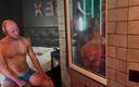 Monika FoXXX studio: Monika fox ngebiarkan penggemarnya ngentot habis-habisan di kamar mandi