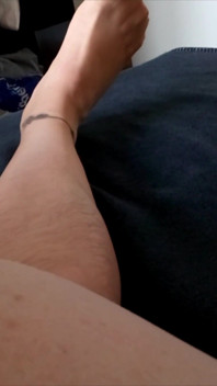 穿着连裤袜的脚感性玩味