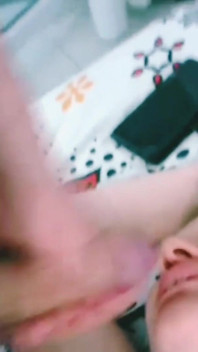 Saya Mendandani Pria Saya Dengan Pakaian Dalam, Saya Memakai Dildo Strap-on Saya Dan Menidurinya Sepanjang Jalan