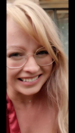 Anna Lynx: Spuitwedstrijd
