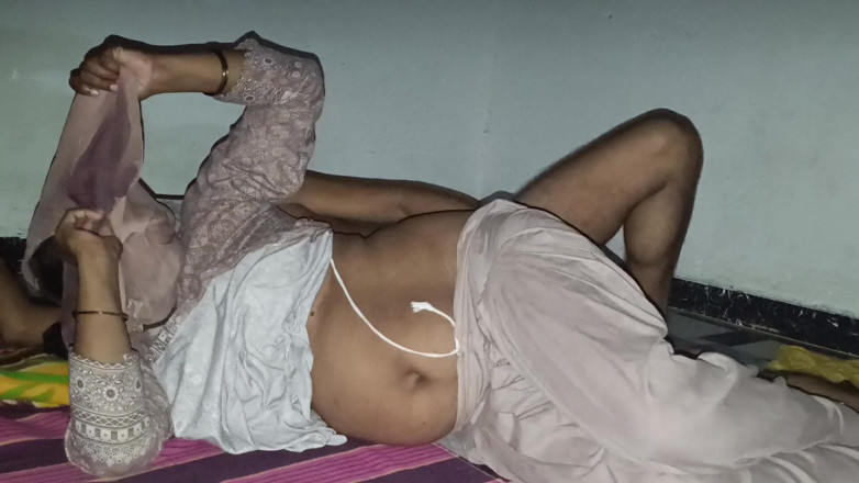 Bhabhi UP: Bhabhi Desi India