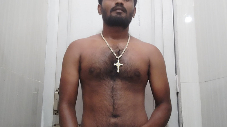 KUMBHA MANOJ KUMAR: En el baño sexy joven