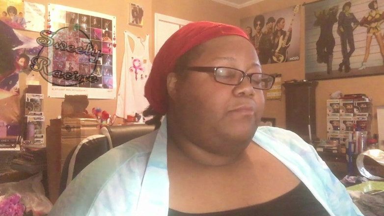 Sweety Racine: SSBBW Eats a Snack