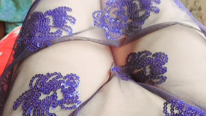 Kitty_Cross: Lolipopish ateş dudaklarımda iç çamaşırı