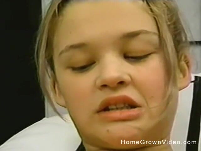 Homegrown Amateurs: Krystina Gets Her Face Covered in Sticky Cum!