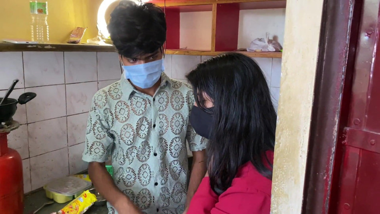 Indian Teen Girl's: Bhabhi India miang dikongkek keras oleh kawan suami