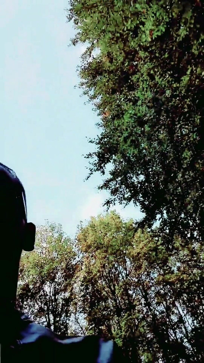 Slutboyben: Slutboyben Cam4 Сексуальная крейсерская телочка на парковке Schwerin B321