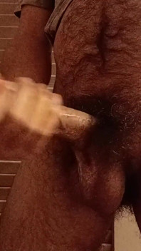Come diventare duro e masturbarsi