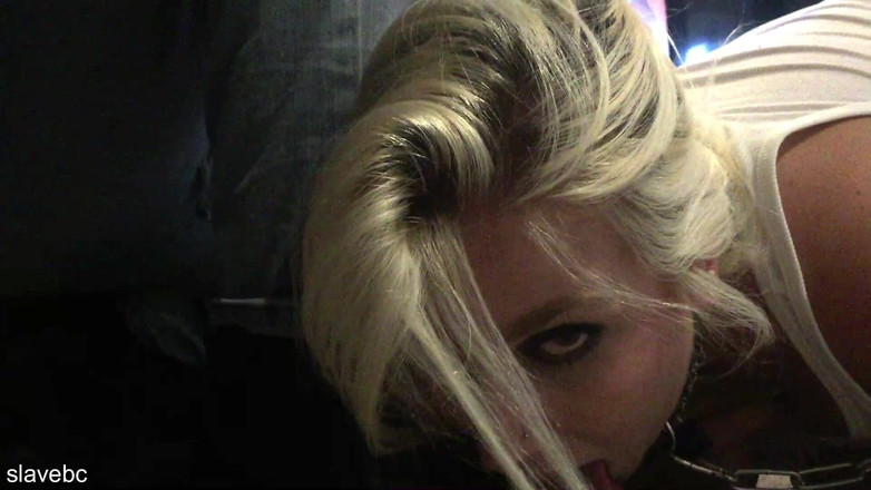 slavebc: गुलाम पूजा और सेवा