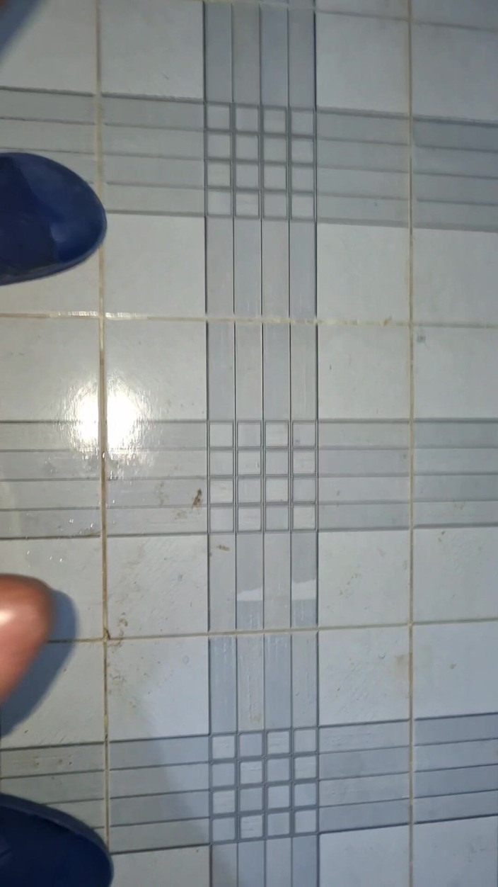 Bumba: Big Dick återvände till huvudstaden, alla horor var förvirrade och sprang...