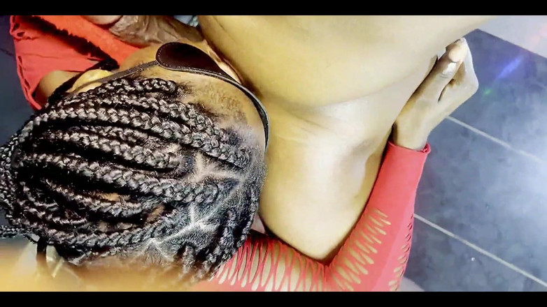 Naturelle Chocolat: È venuto a lavorare tardi il mio primo giorno!! I...